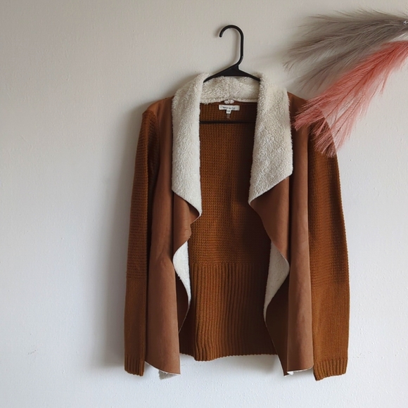 Miracle Sweaters - 💐 4/$25💐 Miracle Brown Open Cardigan Sweater Sherpa collar Size S/M